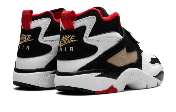 Nike Air Diamond Turf “49ers” (2025) – White / Black / Red / Gold