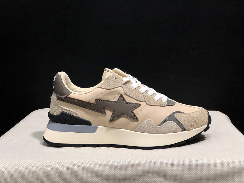 A BATHING APE Low-Top Sneakers – Cream, Beige & Brown
