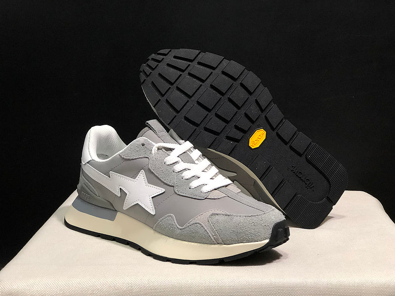A BATHING APE Low-Top Sneakers – Grey & White