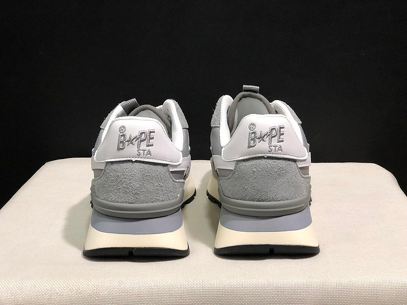 A BATHING APE Low-Top Sneakers – Grey & White