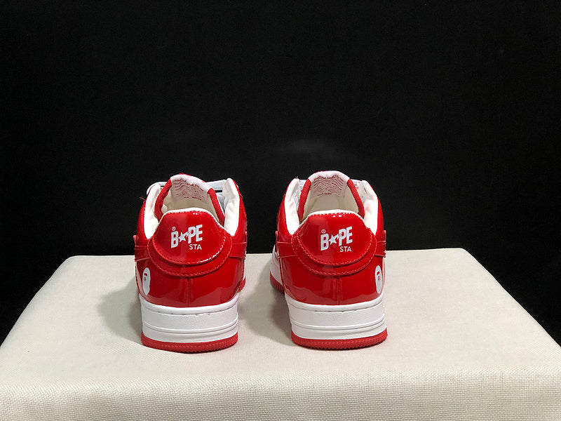 A BATHING APE BAPE STA Low-Top Sneakers – Red & White