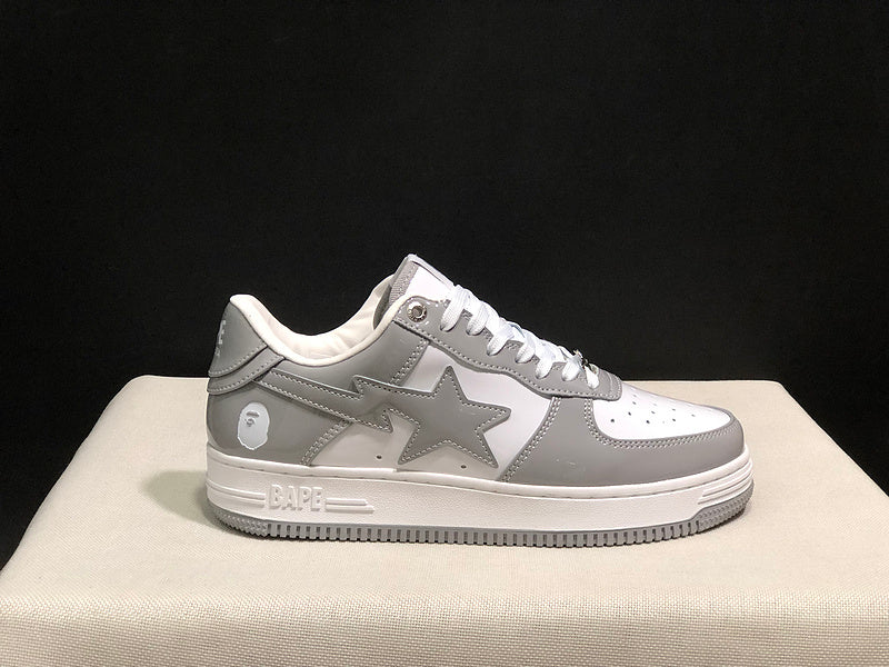 A BATHING APE BAPE STA Low-Top Sneakers – Grey & White