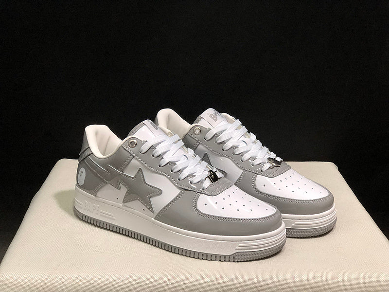 A BATHING APE BAPE STA Low-Top Sneakers – Grey & White