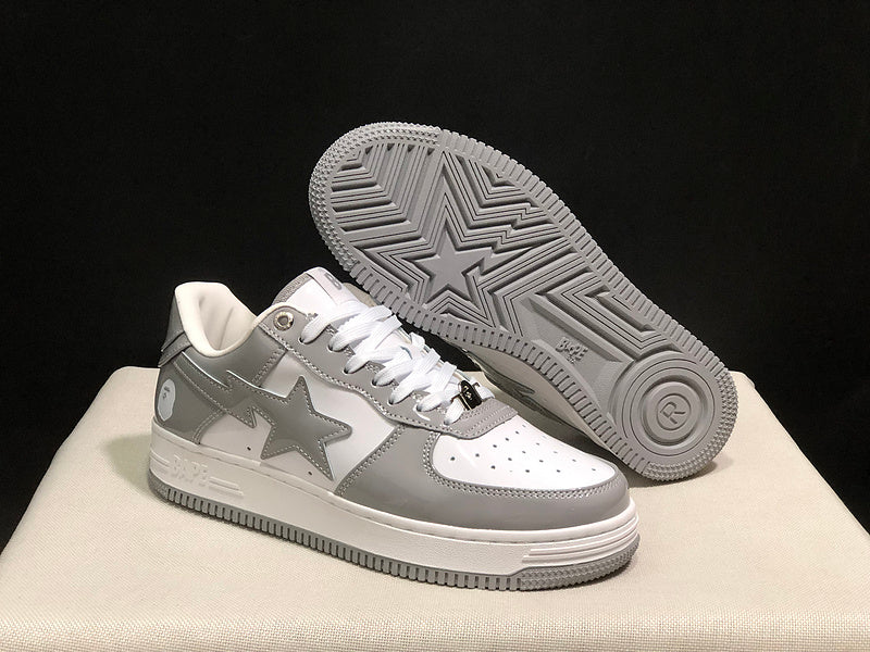 A BATHING APE BAPE STA Low-Top Sneakers – Grey & White