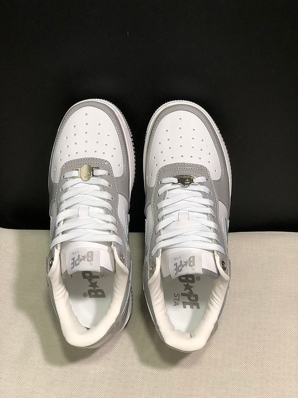 A BATHING APE BAPE STA Low-Top Sneakers – Grey & White