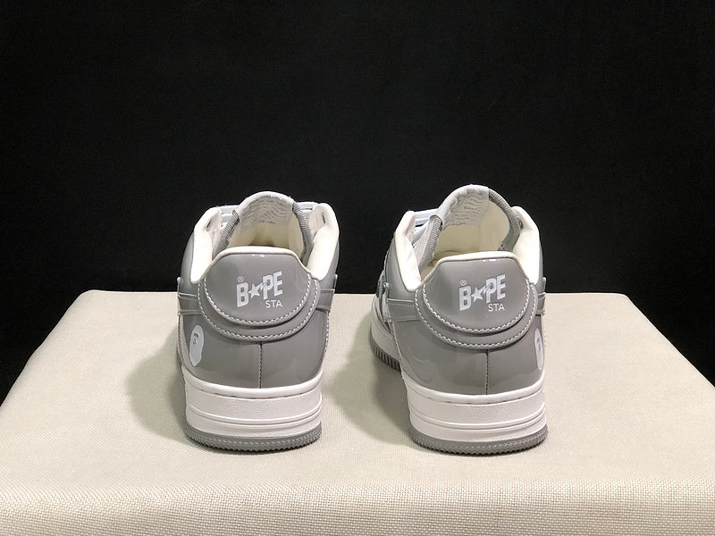 A BATHING APE BAPE STA Low-Top Sneakers – Grey & White