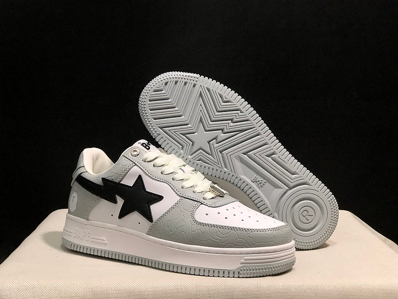 A BATHING APE BAPE STA Low-Top Sneakers – White, Grey & Black