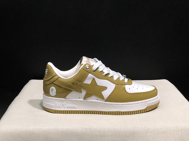 A BATHING APE BAPE STA Low-Top Sneakers – Olive Green & White