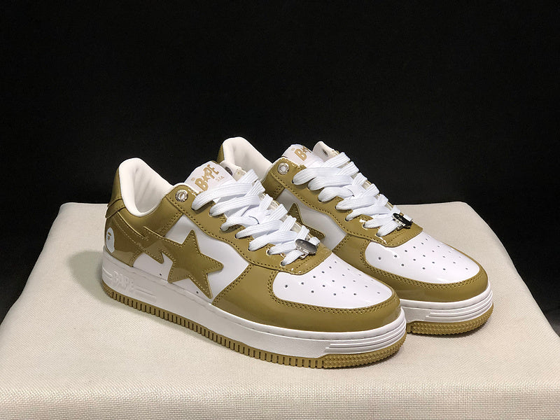A BATHING APE BAPE STA Low-Top Sneakers – Olive Green & White