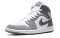 Air Jordan 1 Mid SE "Cool Grey" Sneakers - White / Grey
