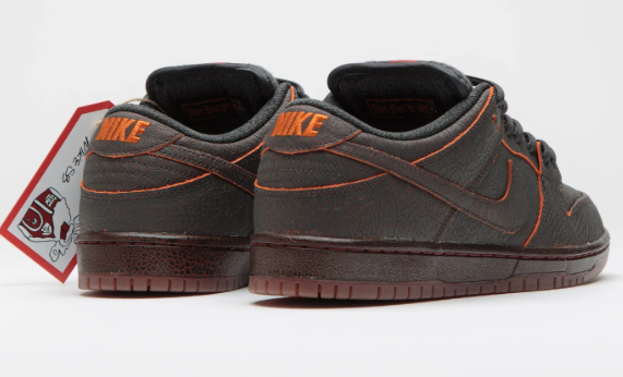 Nike SB Dunk Low Pro Premium "Krampus" - Dark Smoke Grey / Campfire Orange / Black