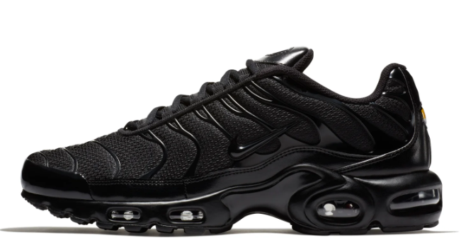 Nike Air Max Plus 'Triple Black' Sneakers – 604133-050